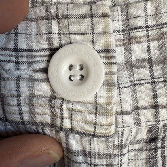 Calvin Klein Jeans Women's Plaid Bermuda Shorts Lightweight Walking White/Gray 8 - Picture 5 of 16